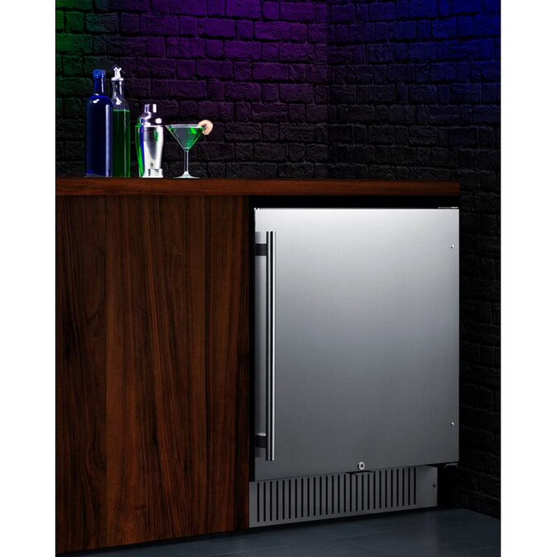4.98-Cu Ft Built-In Mini Fridge ( Stainless Steel Door and Black Cabinet ) Garage Ready