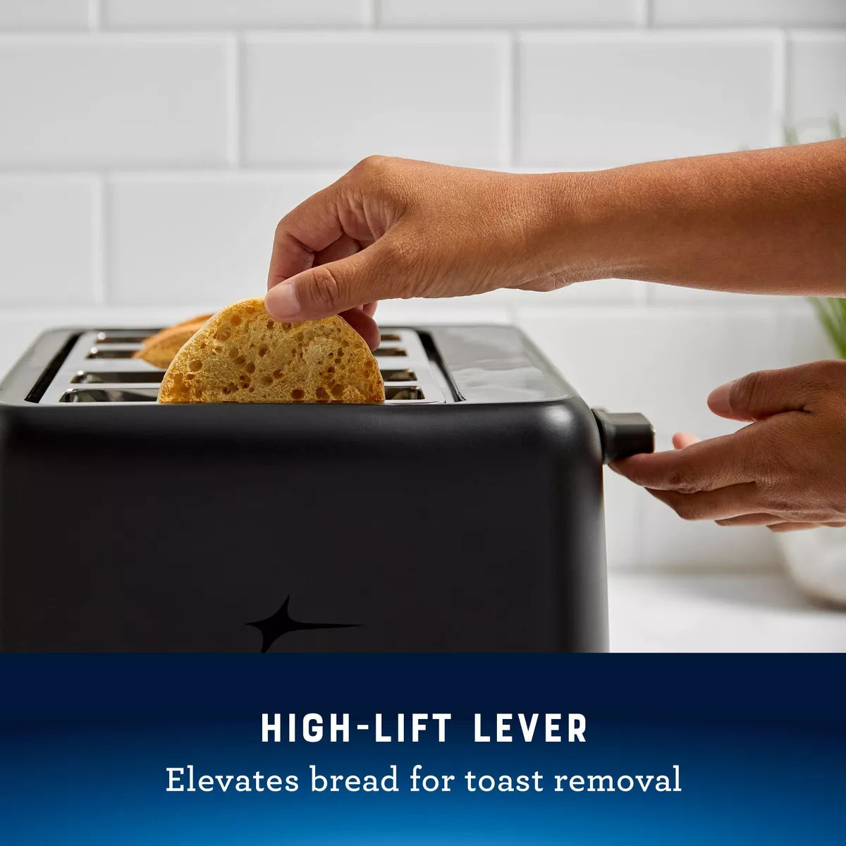 Oster 4-Slice Toaster with Extra-Wide Slots Black: Bagel & Bread Toaster, 1560W, Kitchen Aid, Spot Clean