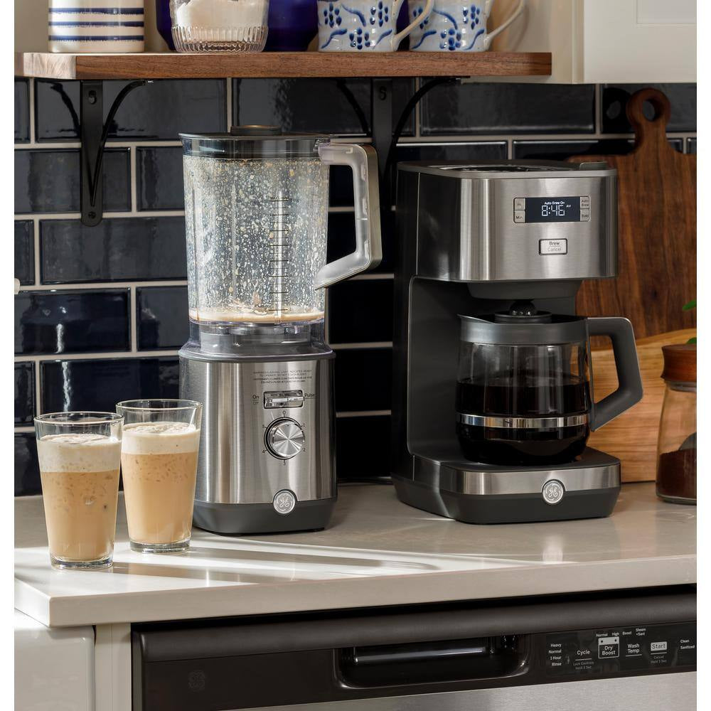 64-Oz. 5-Speed Stainless Steel Blender with Personal Blender Cups